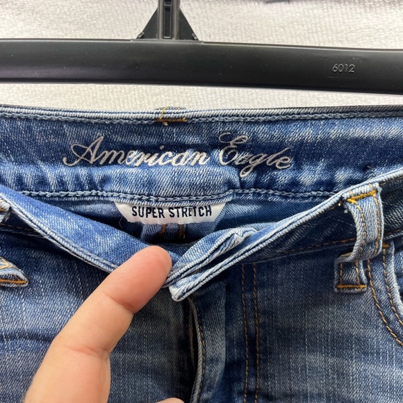 American Eagle Super Stretch Jegging Jeans Womens 6 Blue Denim Comfy 2497 - Picture 2 of 10